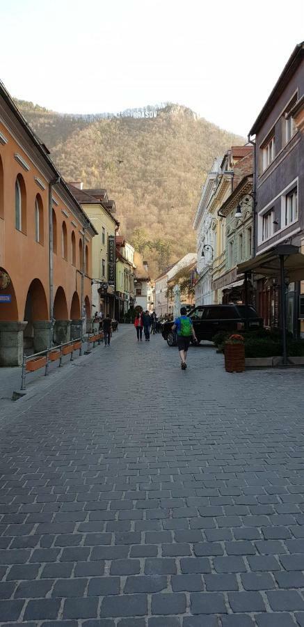 Strada Republicii Nr 26 Lejlighed Braşov Eksteriør billede